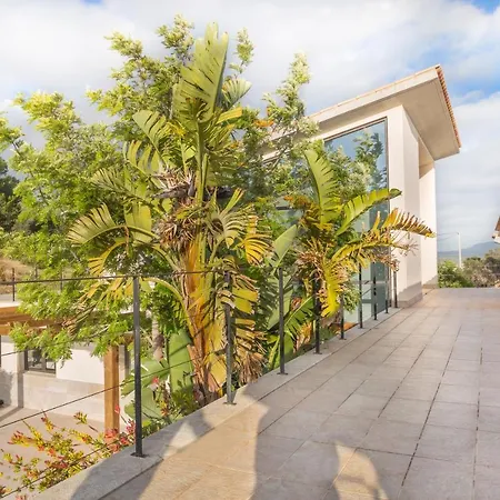 Bonita Con Vistas Espectaculares, Perfecto Familias Villa