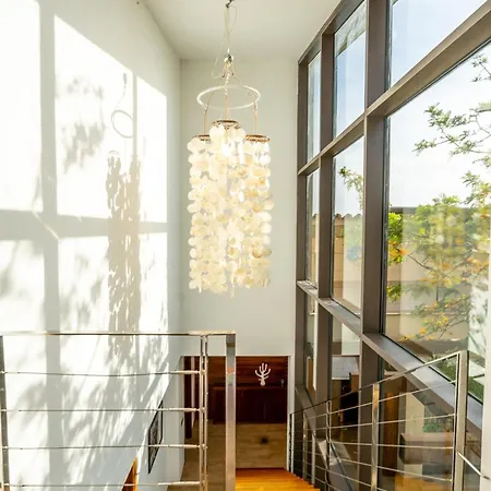 Bonita Con Vistas Espectaculares, Perfecto Familias Villa *
